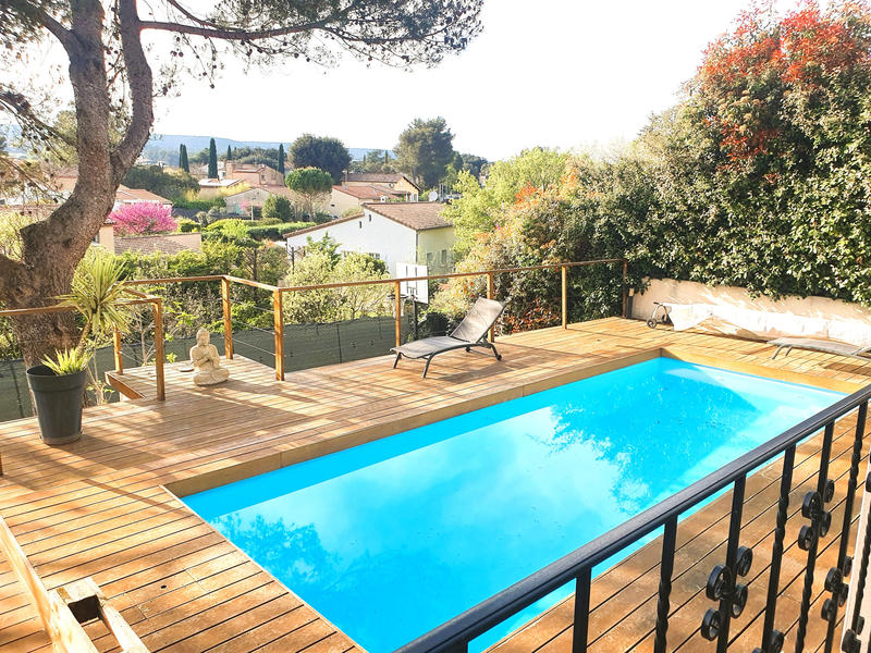 Villa - 157 m² - 6 pièces