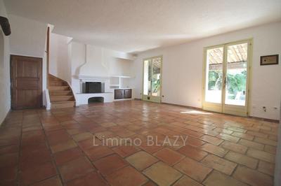 Duplex - 94 m² - 4 pièces