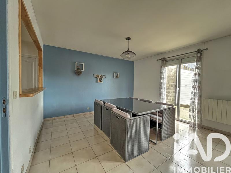 Maison - 93 m² - 5 pièces