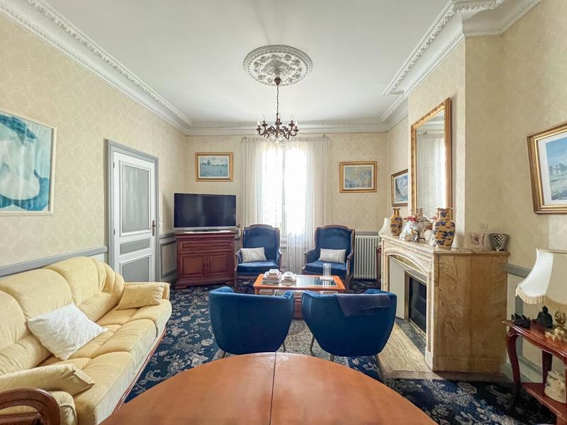 Maison - 190 m² - 6 pièces