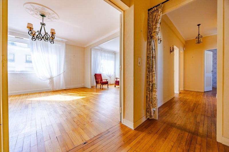 Appartement - 90 m² - 4 pièces