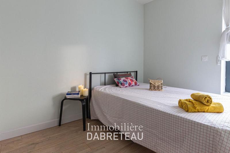 Appartement - 149 m² - 9 pièces