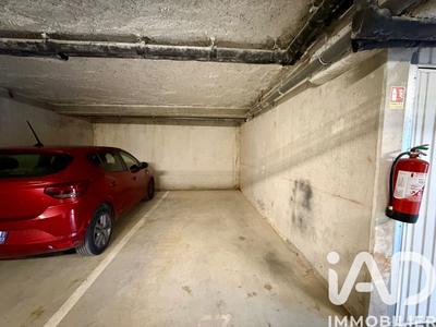 Parking - 13 m²