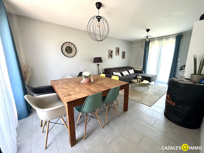 Maison traditionnelle - 87 m² - 4 pièces