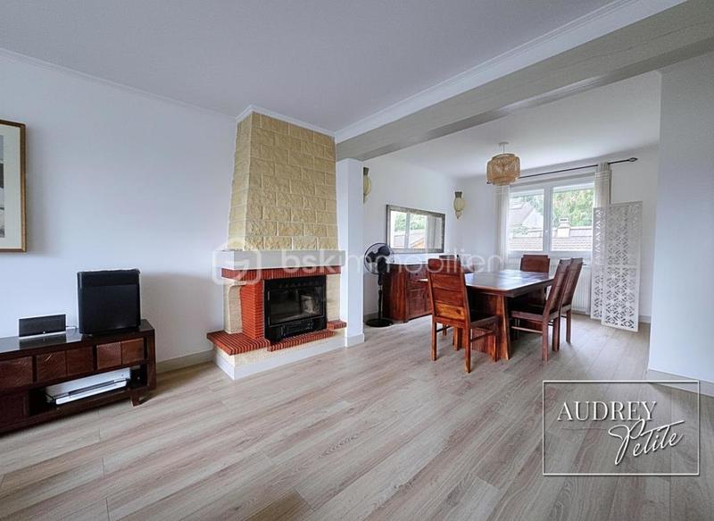 Maison - 148 m² - 7 pièces