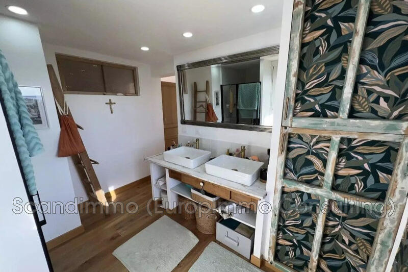 Maison - 148 m² - 5 pièces