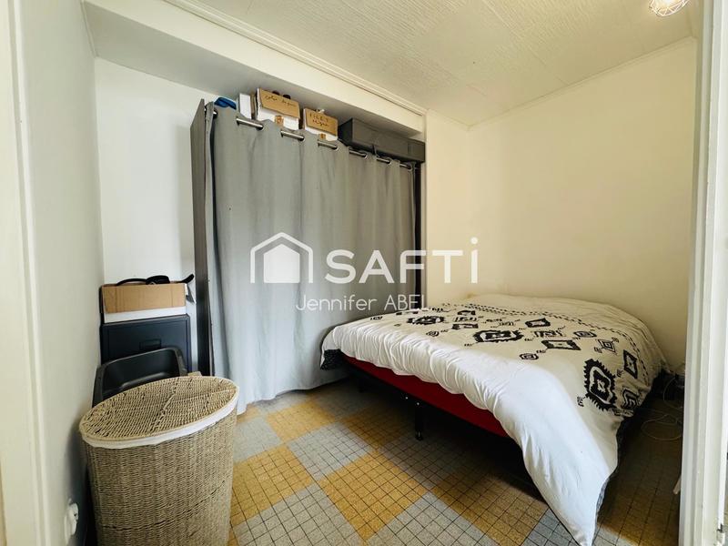 Maison - 250 m² - 5 pièces