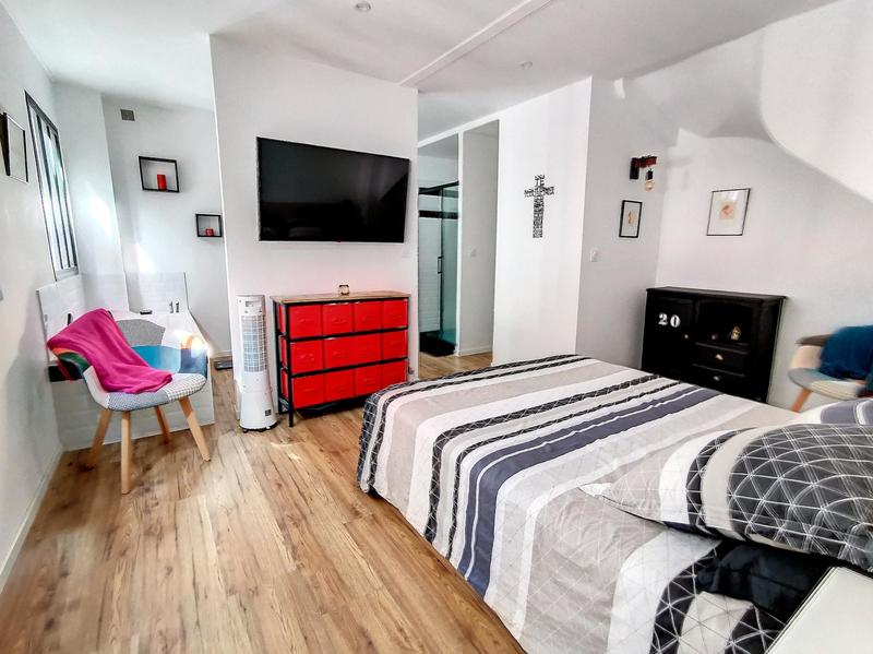 Maison - 160 m² - 4 pièces