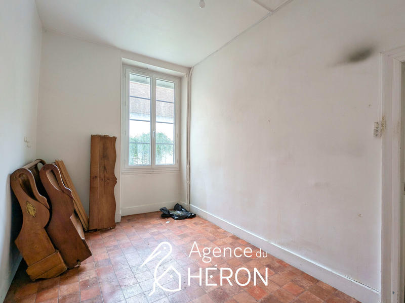 Maison - 204 m² - 8 pièces