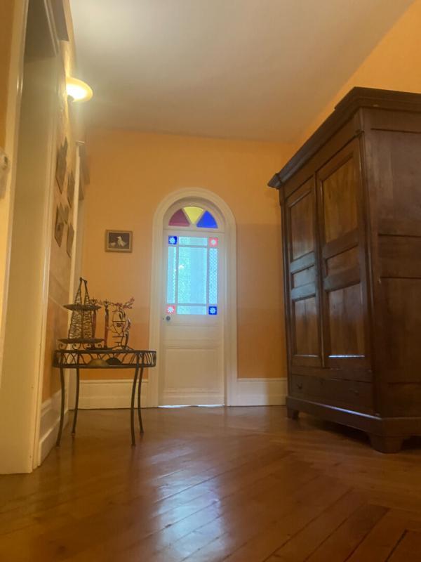 Demeure - 393 m² - 12 pièces