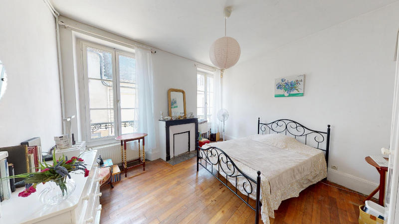 Appartement - 156 m² - 7 pièces