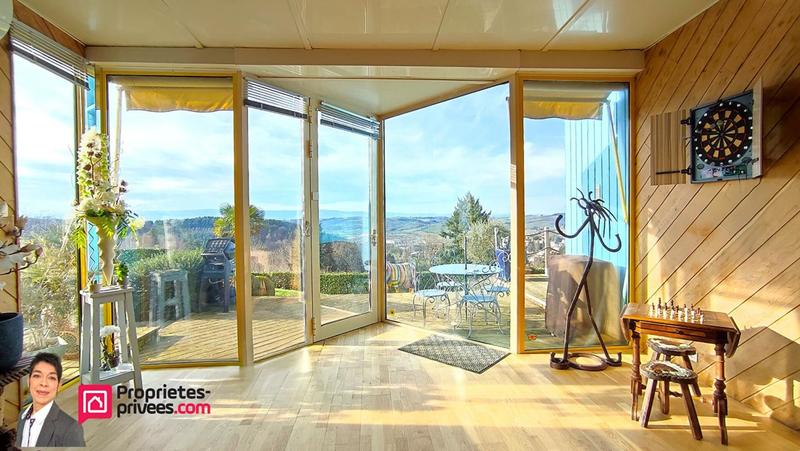 Maison - 185 m² - 7 pièces