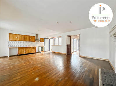 Maison - 148 m² - 8 pièces