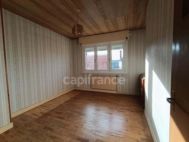 Maison de ville - 76 m² - 5 pièces