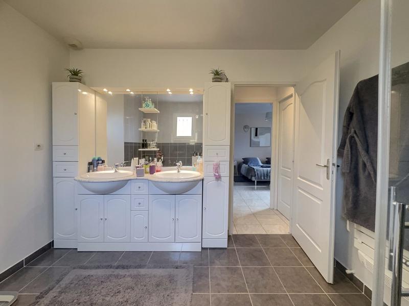 Maison - 139 m² - 6 pièces