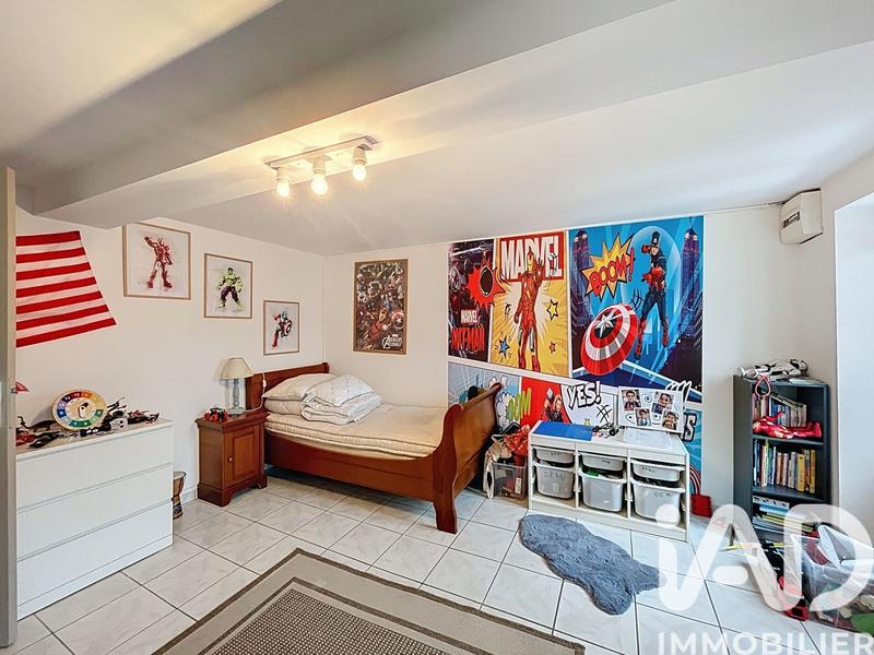 Maison de ville - 315 m² - 7 pièces