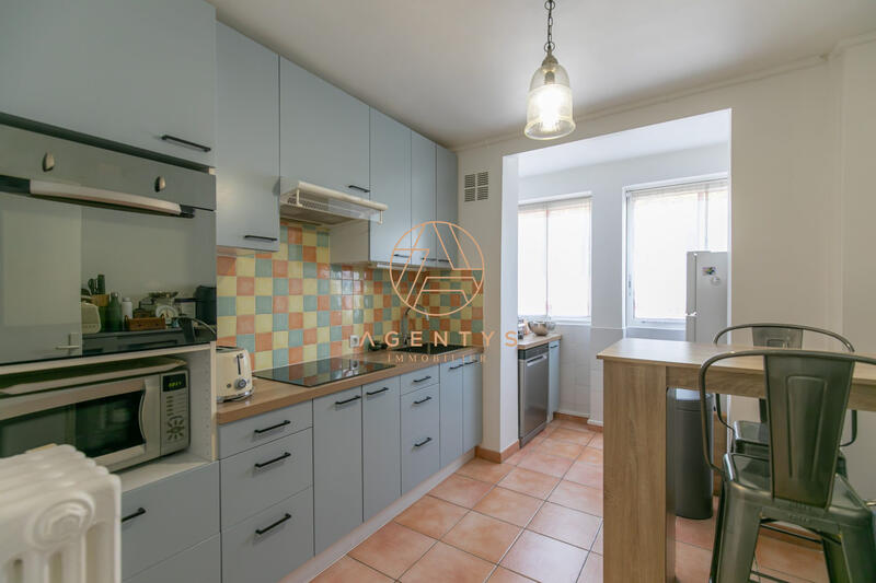 Appartement - 65 m² - 3 pièces