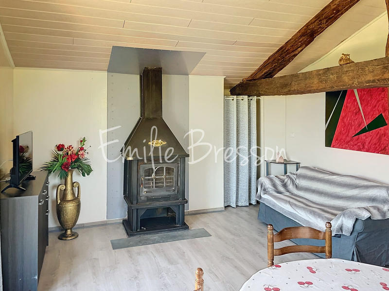 Maison - 266 m² - 9 pièces