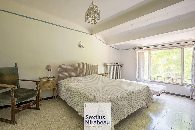 Maison - 160 m² - 4 pièces