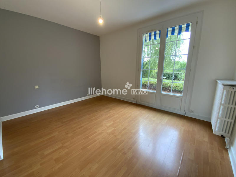 Maison - 180 m² - 6 pièces