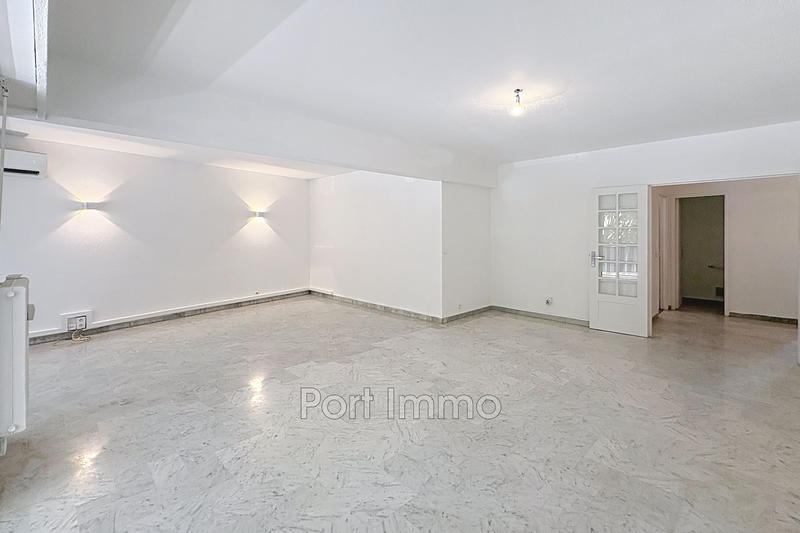 Appartement - 95 m² - 4 pièces
