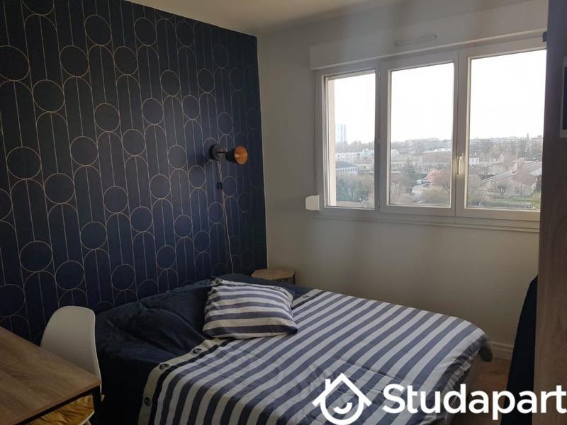 Chambre - 10 m² - 1 pièce