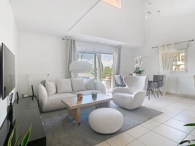 Duplex - 130 m² - 5 pièces