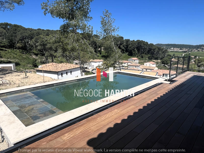 Villa - 138 m² - 6 pièces