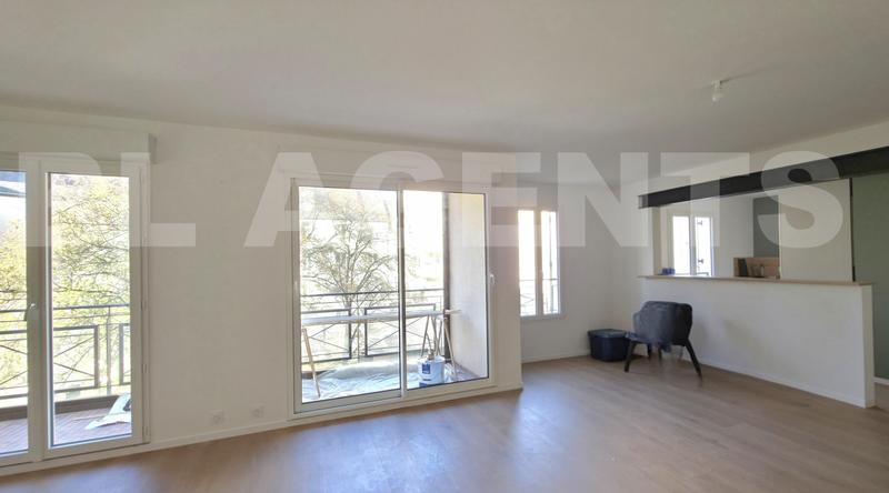Appartement - 90 m² - 3 pièces