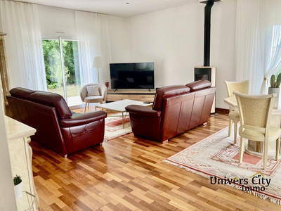 Maison contemporaine - 160 m² - 6 pièces