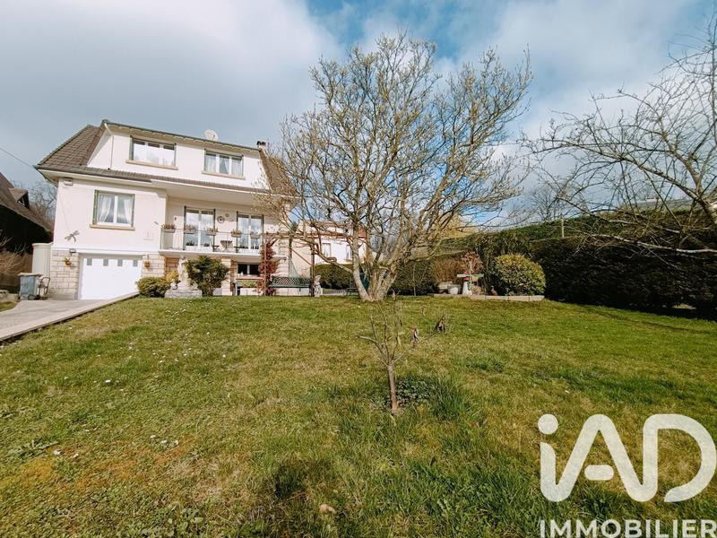 Maison - 140 m² - 7 pièces