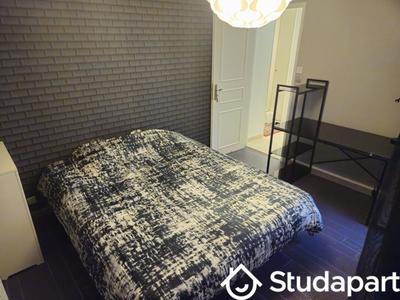 Chambre - 15 m² - 1 pièce