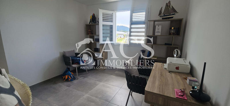 Appartement - 128 m² - 4 pièces