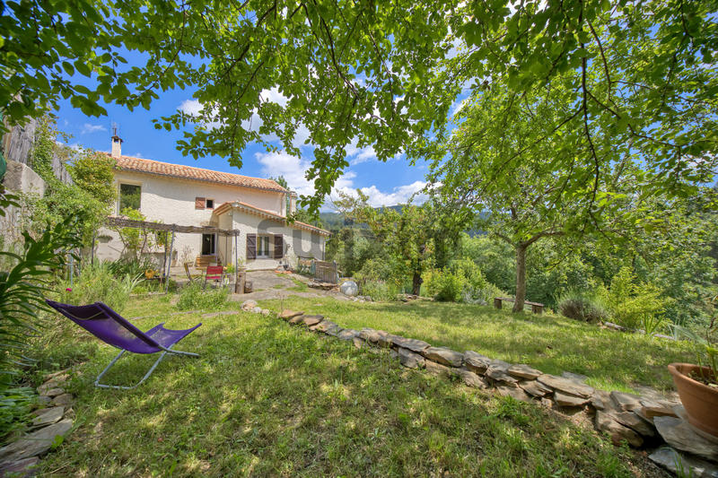 Maison - 86 m² - 5 pièces