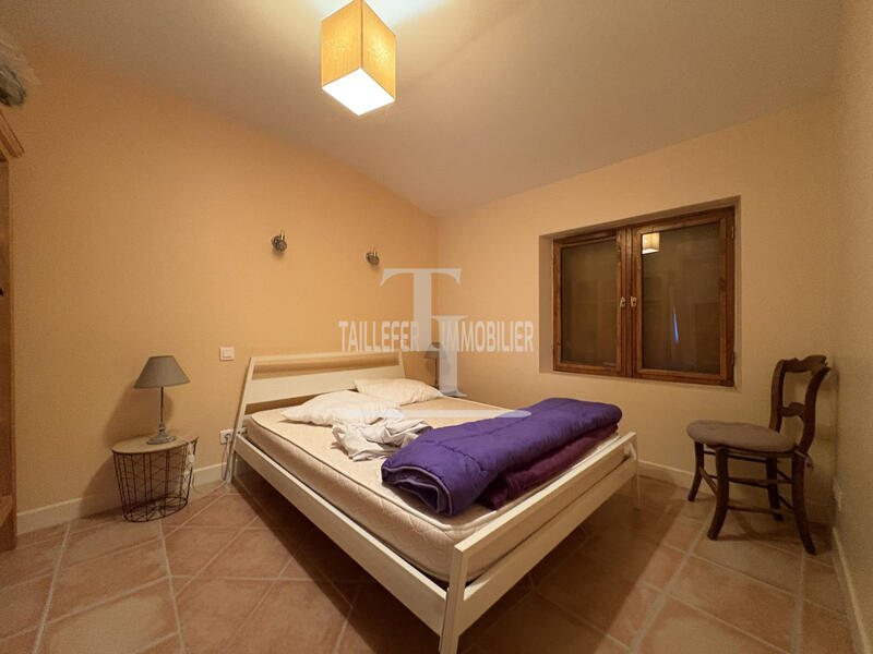 Maison ancienne - 220 m² - 6 pièces