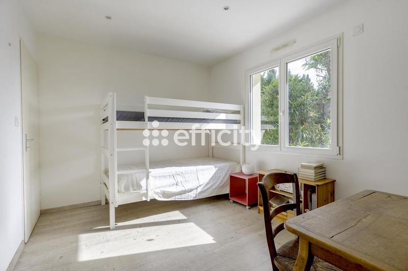 Maison - 90 m² - 3 pièces