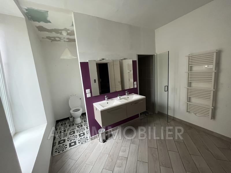 Maison - 184 m² - 7 pièces