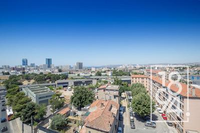 Appartement - 64 m² - 4 pièces