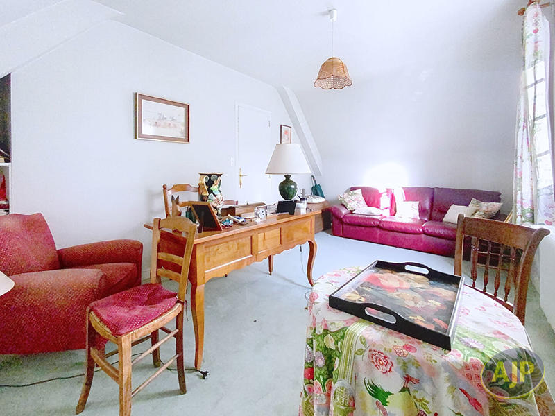 Maison - 115 m² - 6 pièces