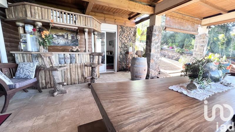 Maison - 263 m² - 8 pièces