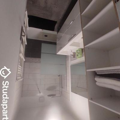 Chambre - 15 m² - 1 pièce