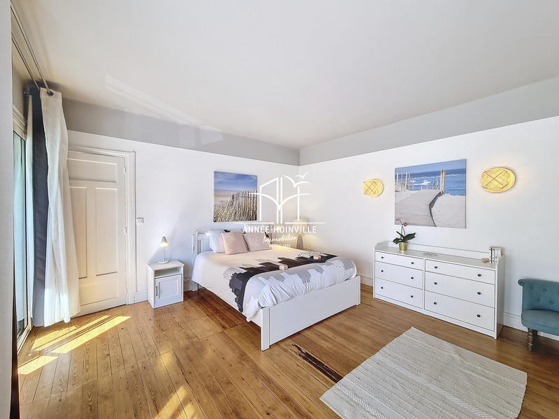 Maison - 176 m² - 6 pièces