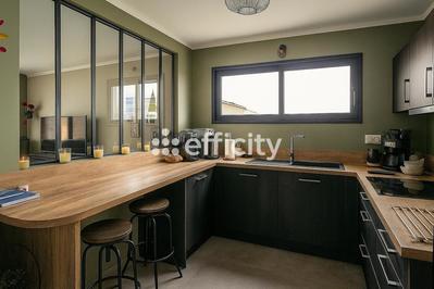 Maison - 80 m² - 3 pièces