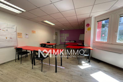 Local commercial - 67 m²