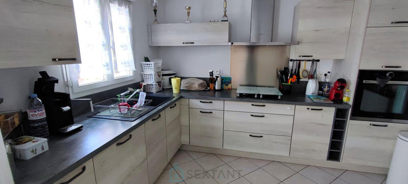 Maison - 122 m² - 7 pièces