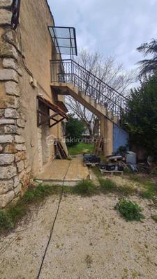 Propriété - 166 m² - 9 pièces