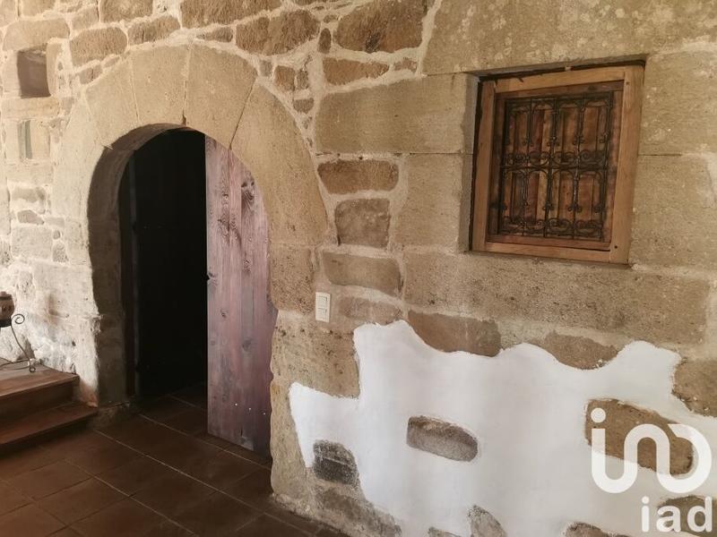 Maison - 210 m² - 3 pièces