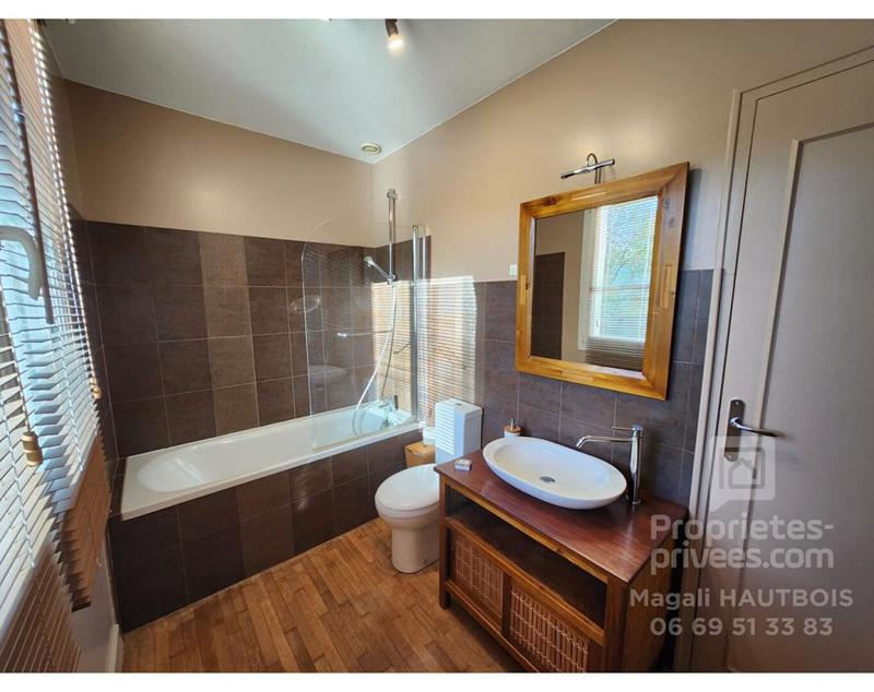 Propriété - 155 m² - 7 pièces