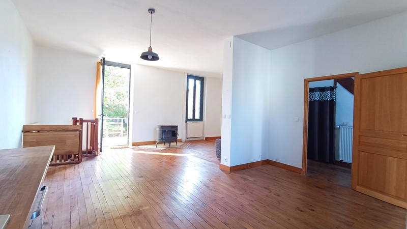 Maison - 121 m² - 5 pièces