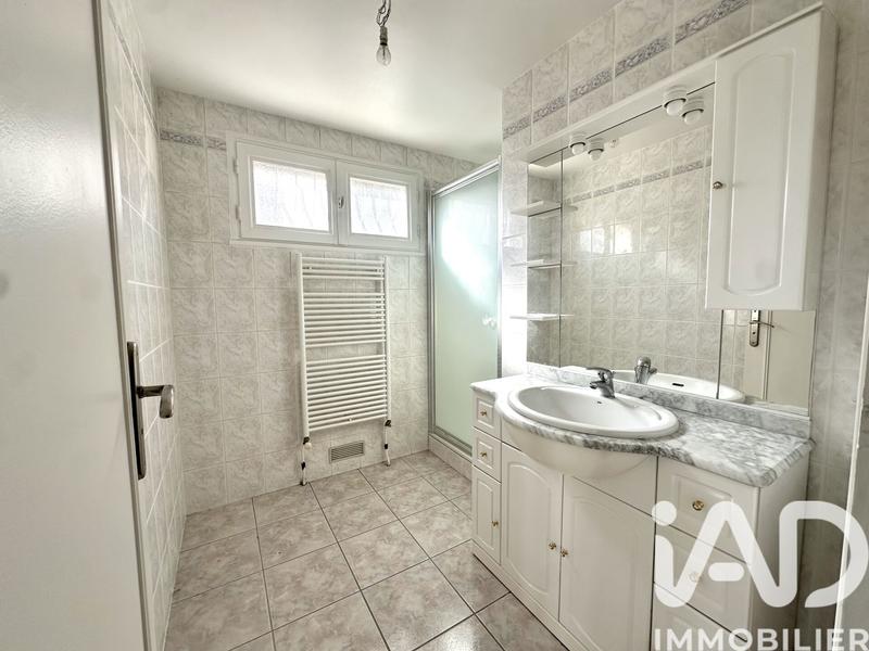 Maison - 127 m² - 5 pièces